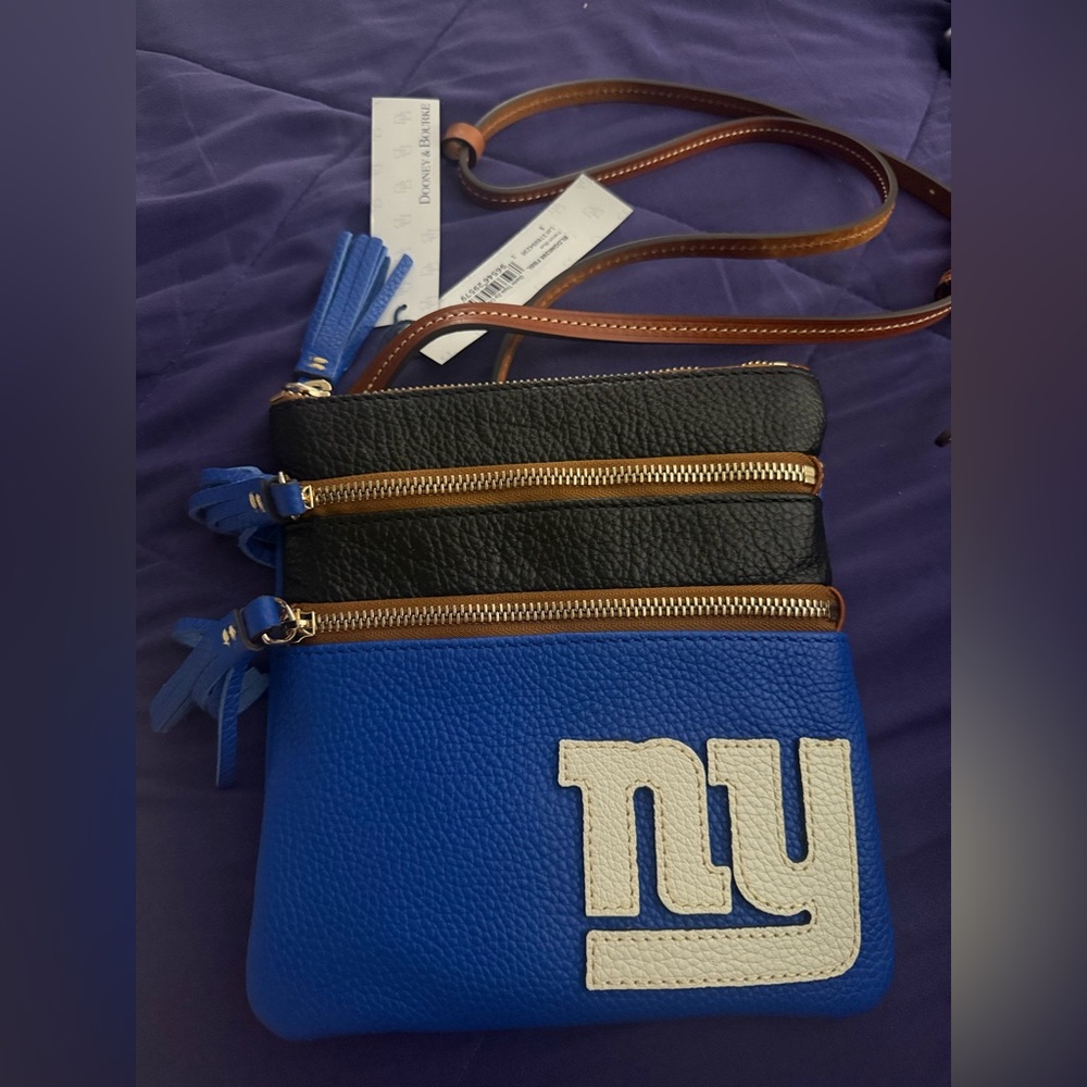 Dooney & Bourke NY Giants Triple Zip Pebbled Leather Crossbody Blue NWT $278 - Picture 6 of 9
